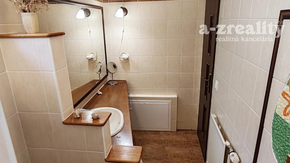 Exkluzívna ponuka! Rodinný dom pri Komárne na predaj