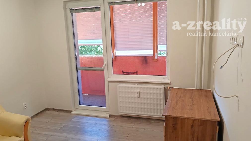 Pekný 1 izbový byt s balkónom na prenájom