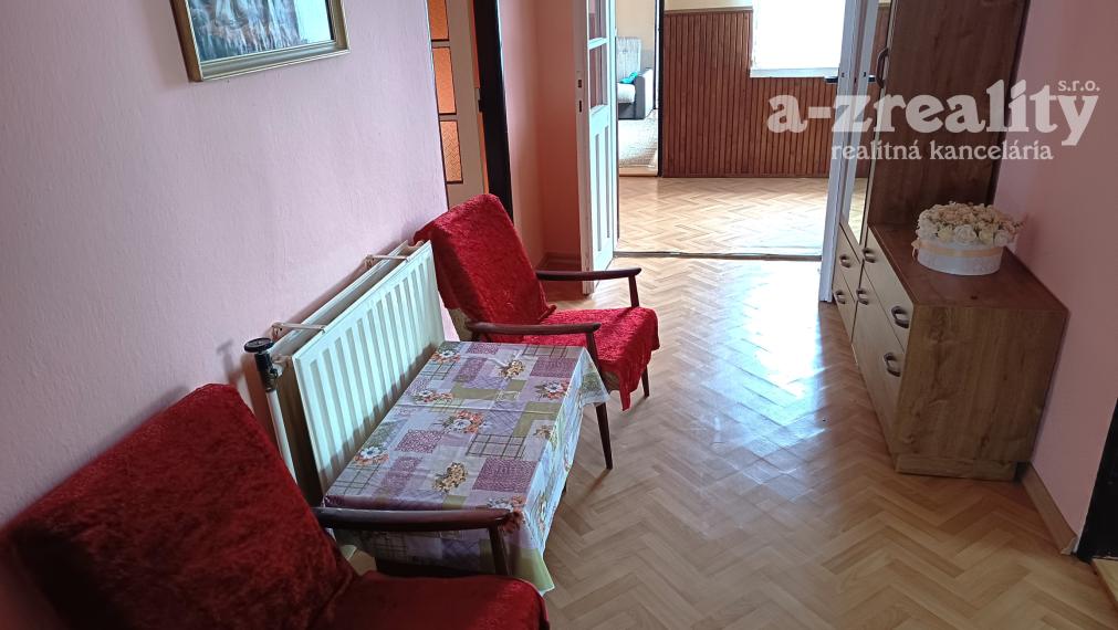 Na predaj rodinný dom v obci Bešeňov