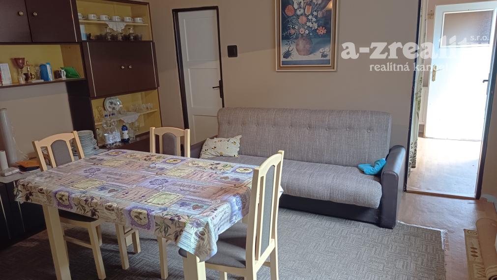 Na predaj rodinný dom v obci Bešeňov