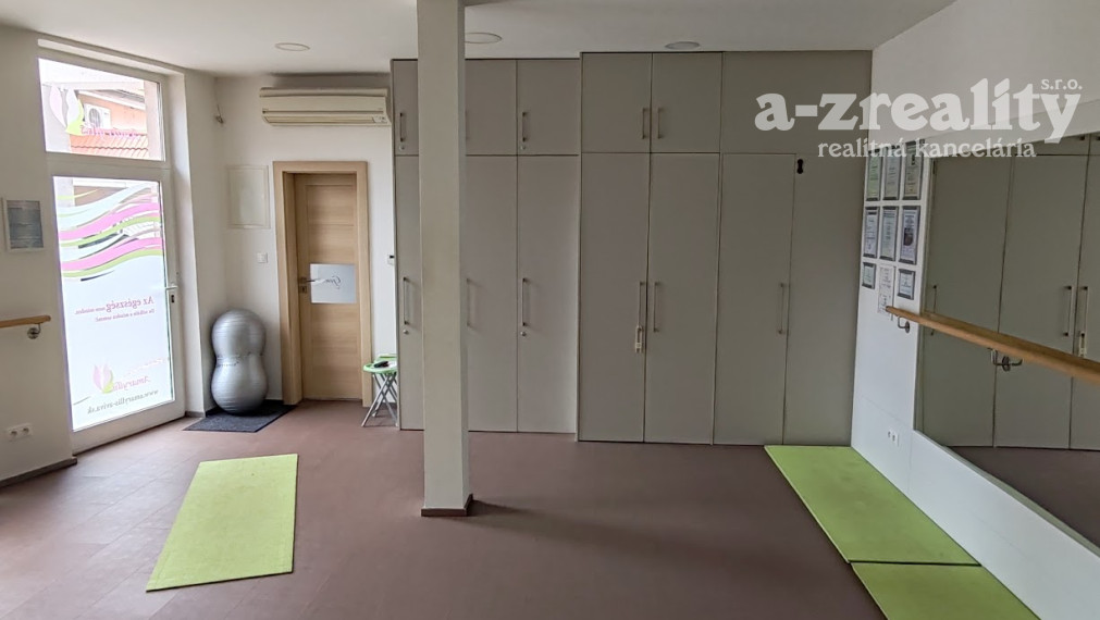 Investičná príležitosť v centre Komárna!