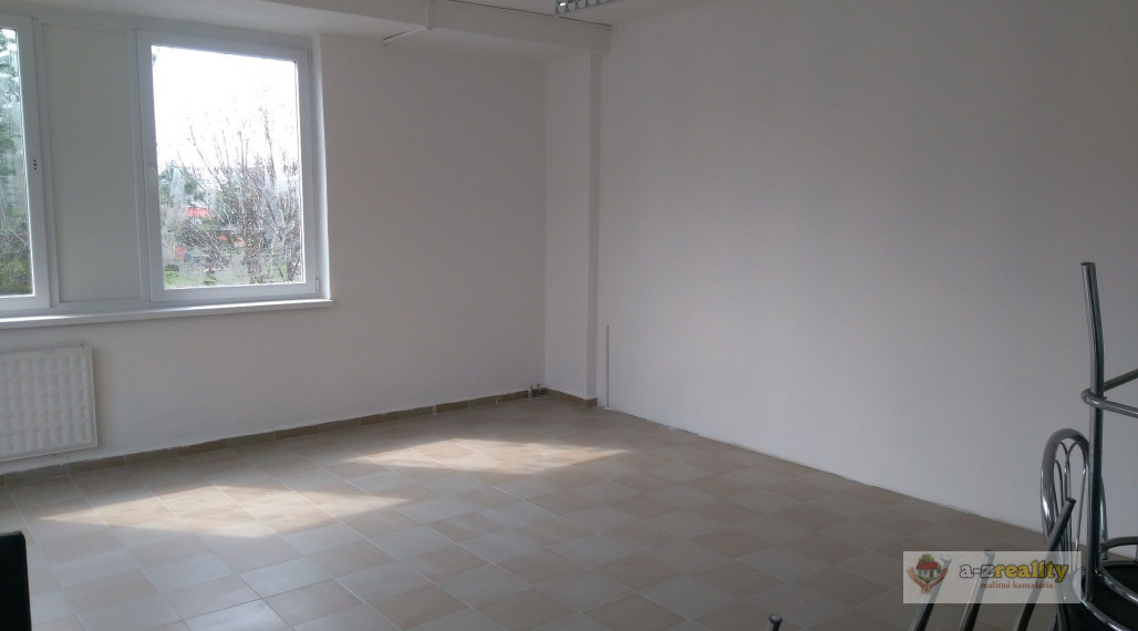 2792 Priestory na prenájom v Nových Zámkoch