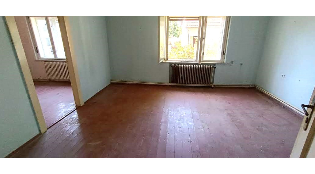 Na predaj starší rodinný dom v Nových Zámkoch