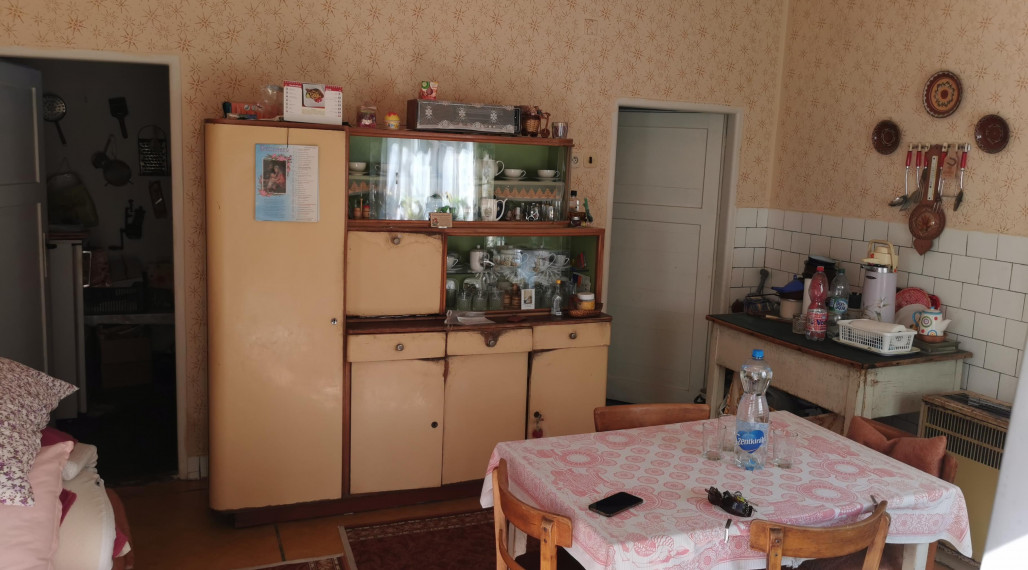 Na predaj starší RD na veľkom pozemku v Tvrdošovciach