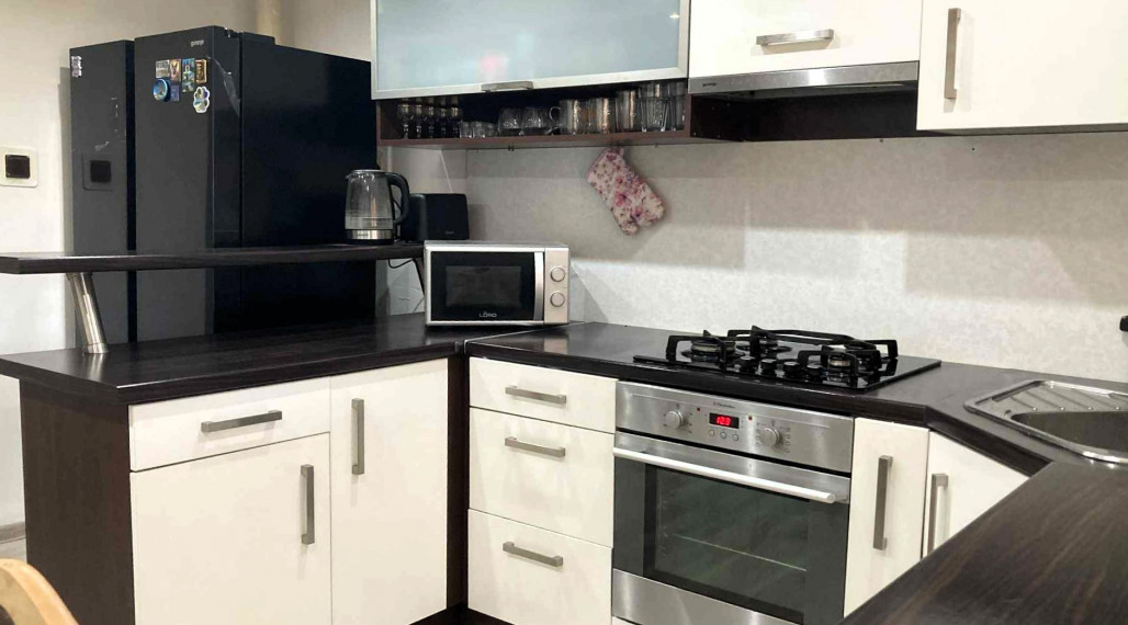 Ponúkame na predaj rodinný dom v Zlatnej na Ostrove