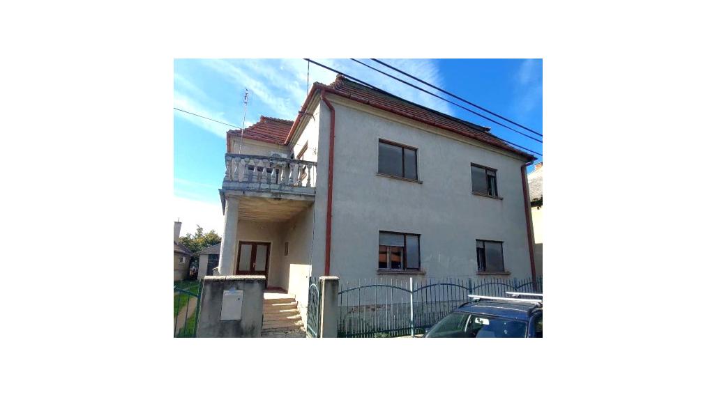 Iba u nás! Ponúkame na predaj dom v Novej Stráži