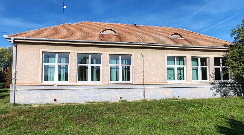 Komerčný objekt na prenájom v obci Šrobárová