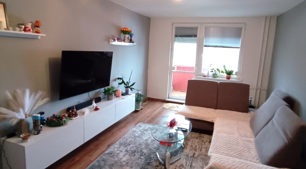 61,7 m² priestranný 2-izbový byt s balkónom – ihneď nasťahovateľný! 🌟