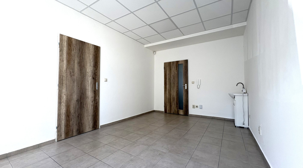 Prenájom komerčného priestoru