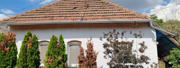 Rodinný dom s pozemkom na predaj - Svätý Peter