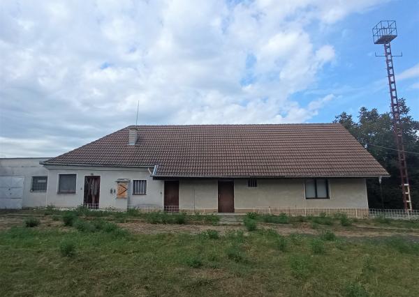 Znížená cena! Komerčný objekt na predaj - Dulovce