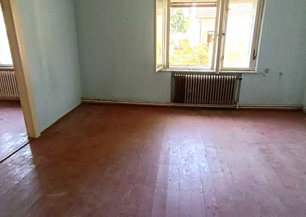 Na predaj starší rodinný dom v Nových Zámkoch