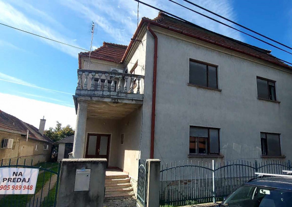 LEN U NÁS!!!Ponúkame na predaj rod.dom v Novej Stráži