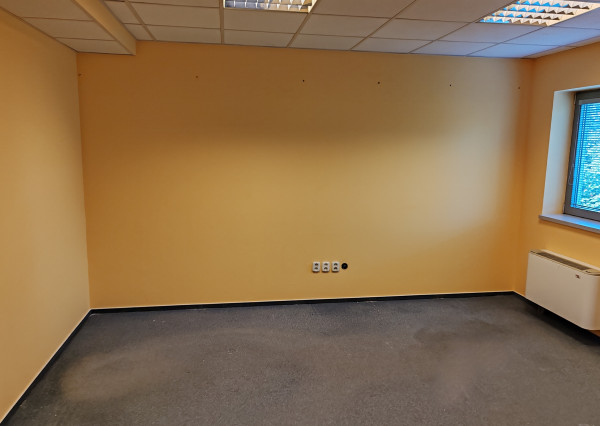 Kancelársky  priestor na prenájom v Komárne