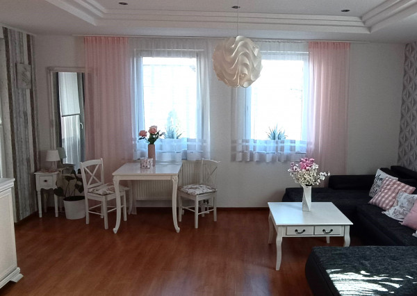 Na prenájom 3 izbový rodinný dom v obci Tvrdošovce