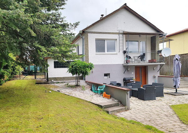 Na predaj rekreačná chata pri Dunaji