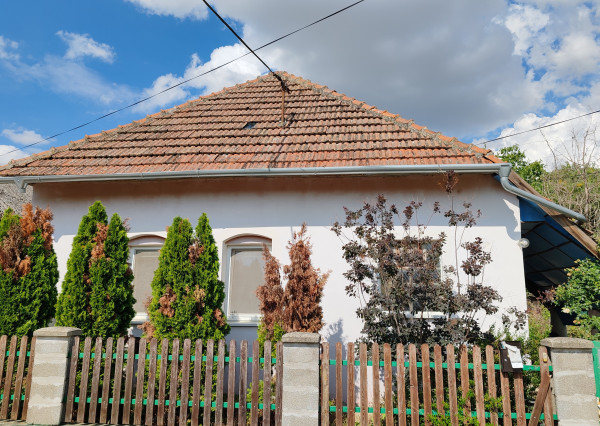Iba u nás! Dom s pozemkom na predaj - Svätý Peter