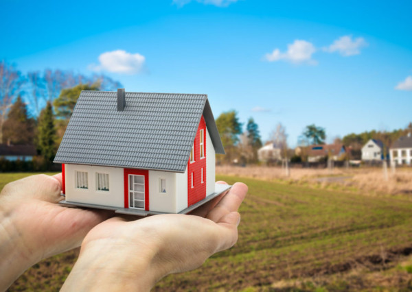 Na predaj veľký pozemok na výstavbu rod.domov v Kameničnej