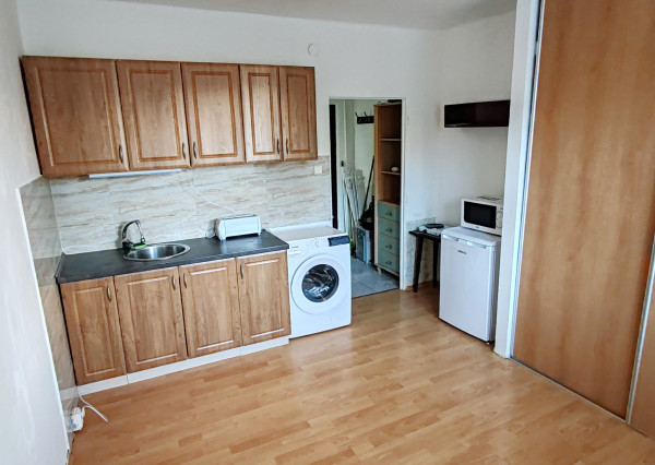 Na prenájom garsónka v Komárne