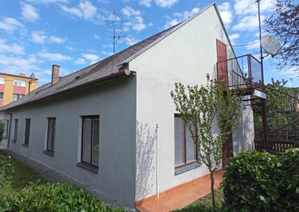 Rodinný dom na predaj v centre Komárna