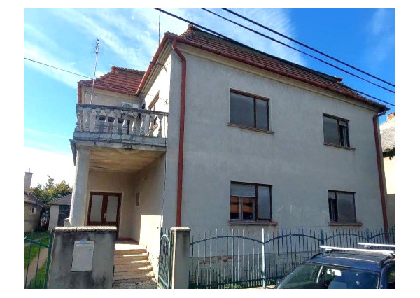 Iba u nás! Ponúkame na predaj dom v Novej Stráži