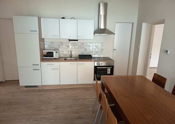 PRE FIRMY: Na prenájom RD ako ubytov.zariadenie v Tvrdošovce