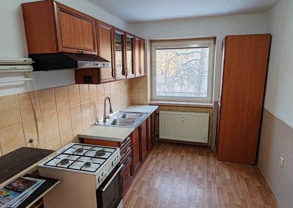 Prerobený 2 izbový byt na prenájom v Komárne