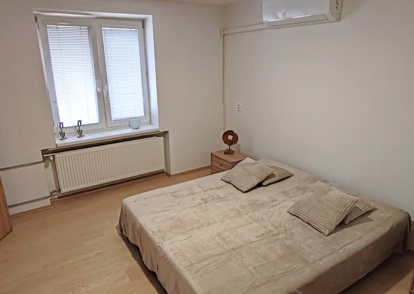 Na prenájom 3  izbový byt v Komárne