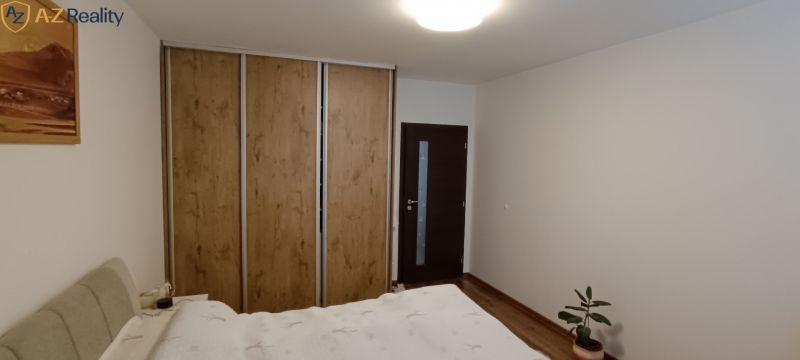 roll-door v spálni