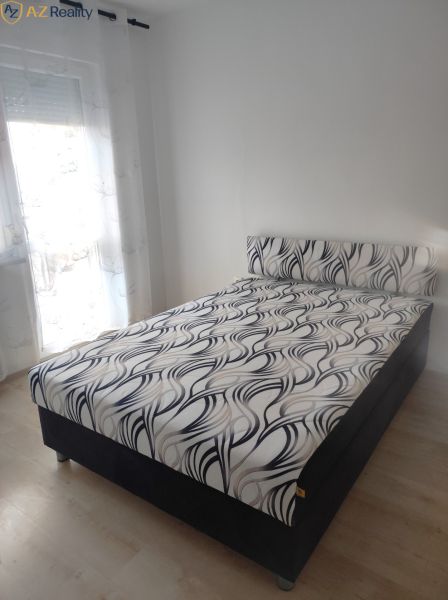 spálňa s loggiou