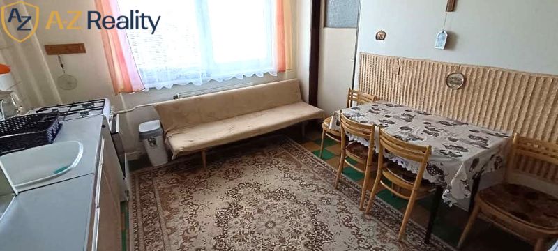 kuchyňa so špajzkou