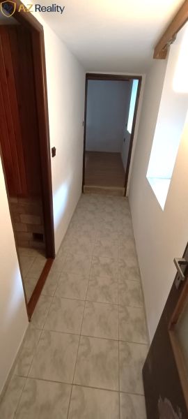 chodba kúpelni a spálni.jpg
