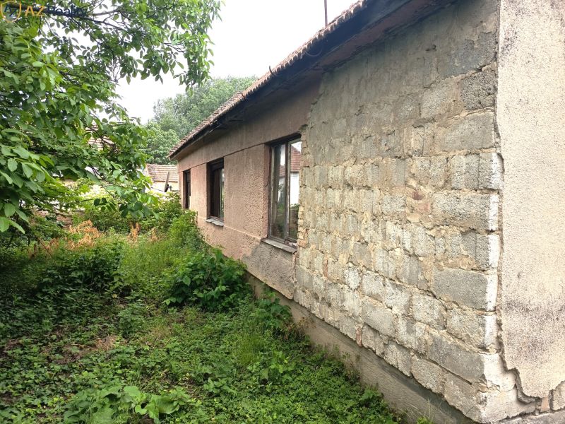 predná časť domu.jpg