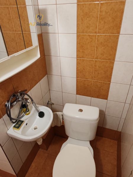 WC + sprcha.jpg